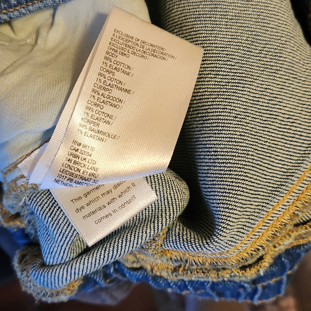 Pilcro Pull-on Barrel Jeans - Picture 9 of 10